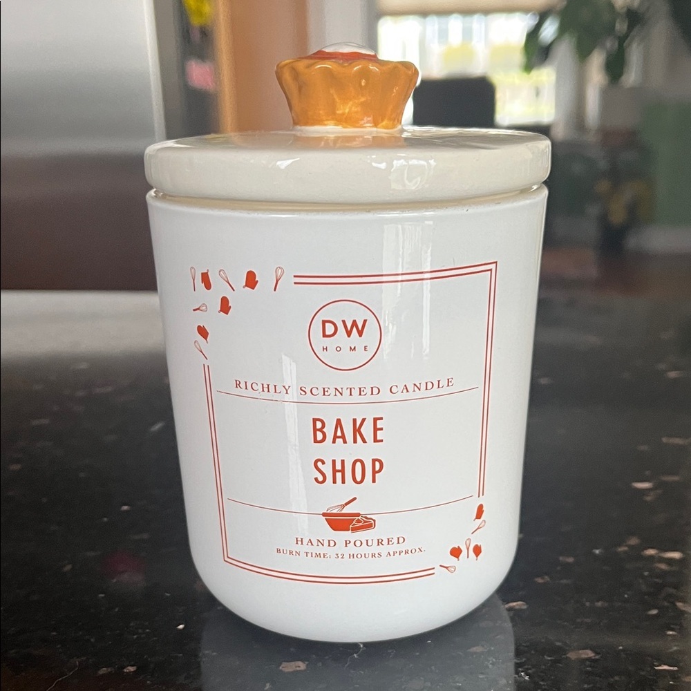 DW Home Bake Shop 11.4 oz Scented Candle